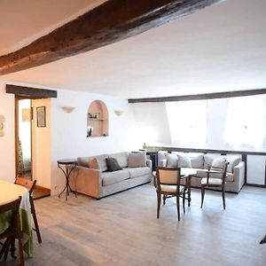 Apartamento de 3 Dormitorios